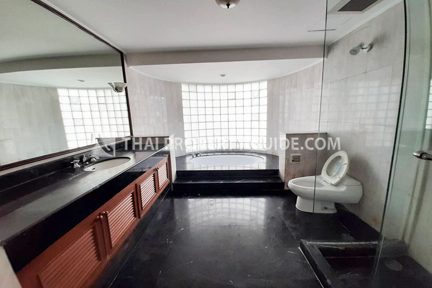 Condominium in Sukhumvit 